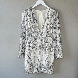 Gianni Bini Snakeskin Print Deep V Neck Faux Wrap Long Sleeve Mini Dress Size 6